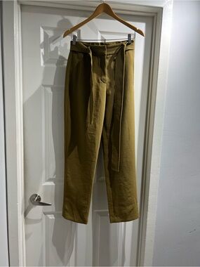 Wilfred High-Rise Olive Green Highwaisted Pants